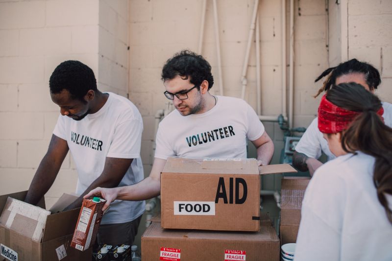 Handing out free meals